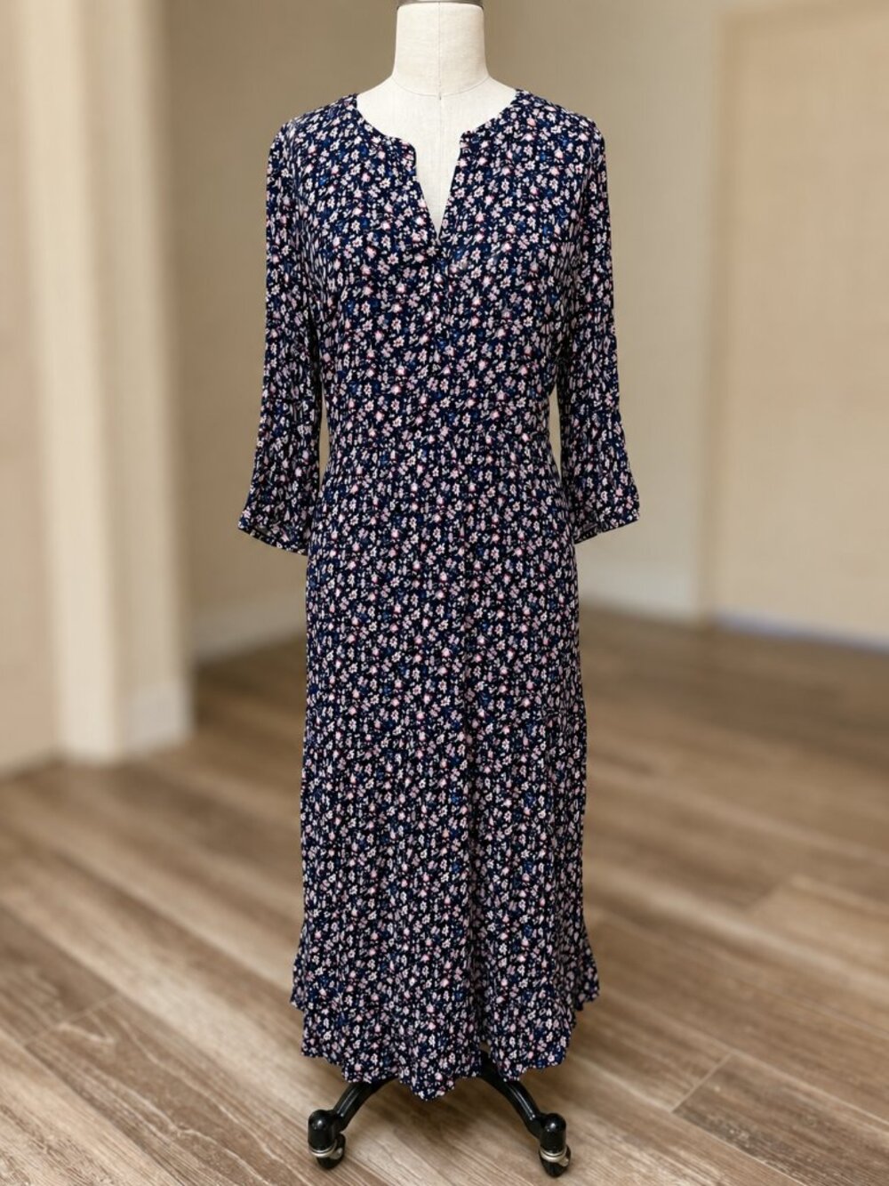 J.Jill Blue Pink Floral V-Neck Boho Cottagecore Ditsy Print Maxi Dress NWT Large